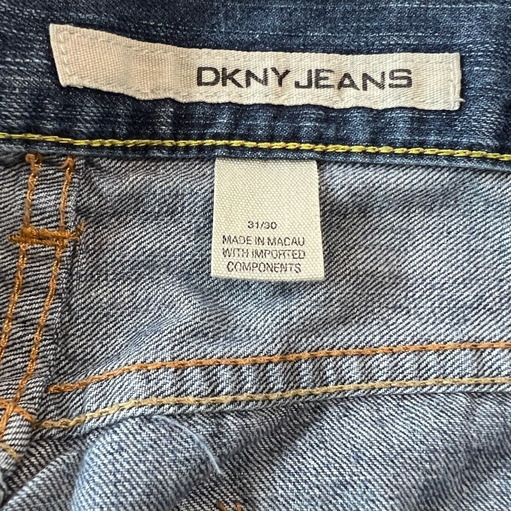 DKNY Jeans Men’s 31x30 Straight Leg Medium Wash Denim - Picture 7 of 7